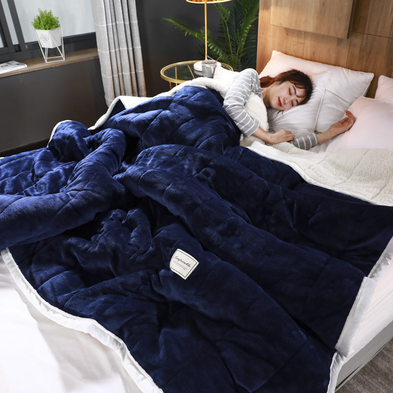 Thick fleece blanket with sherpa back