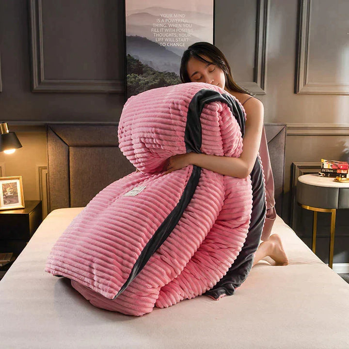 Luxurious and Comfortable Duvet Cover - DreamWeave