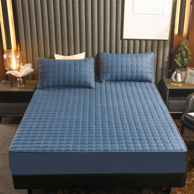Eucalyptus Fitted Sheet Set with Pillowcases