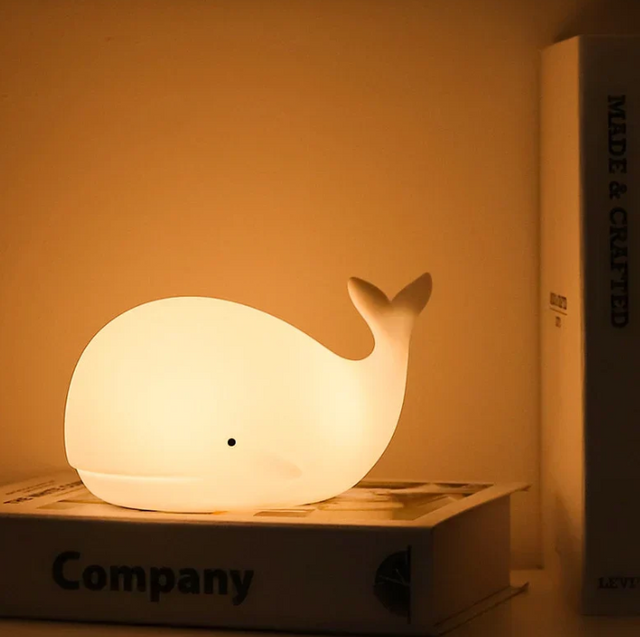 Charming colour Changing Whale Night Light