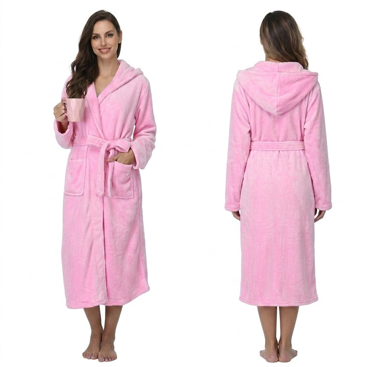 SpaLux – bathrobe with hood
