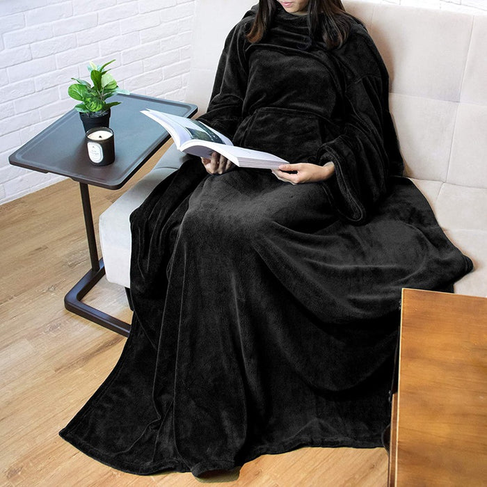 Elmvora Long sleeved blanket with a front pocket