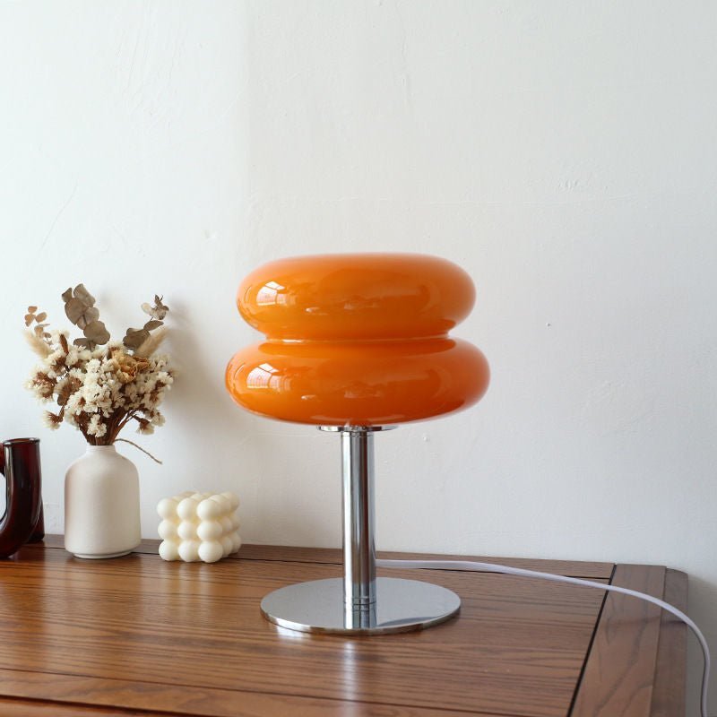 Table lamp in Italian designer style